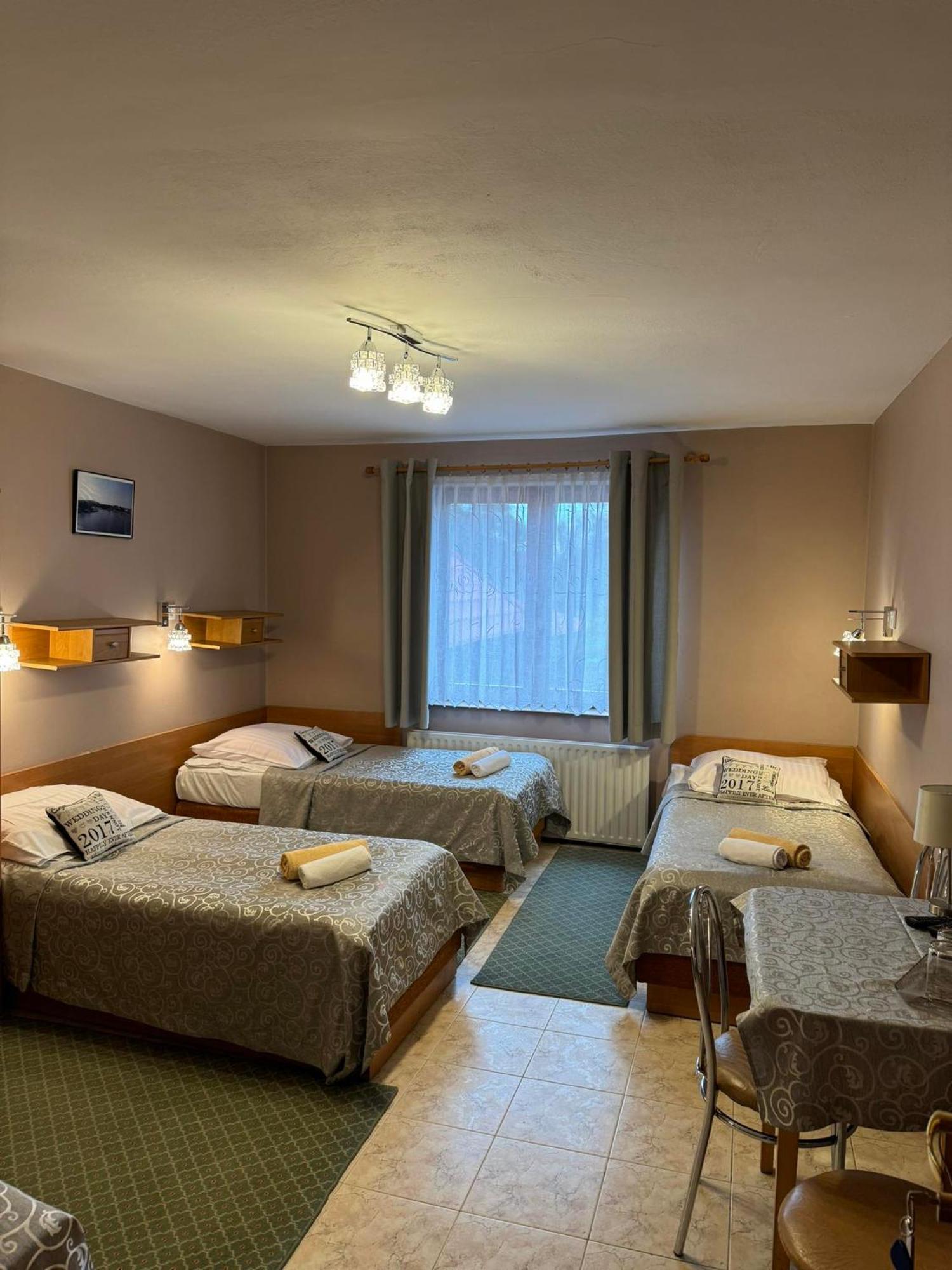 Galant Hotel Величка Екстер'єр фото
