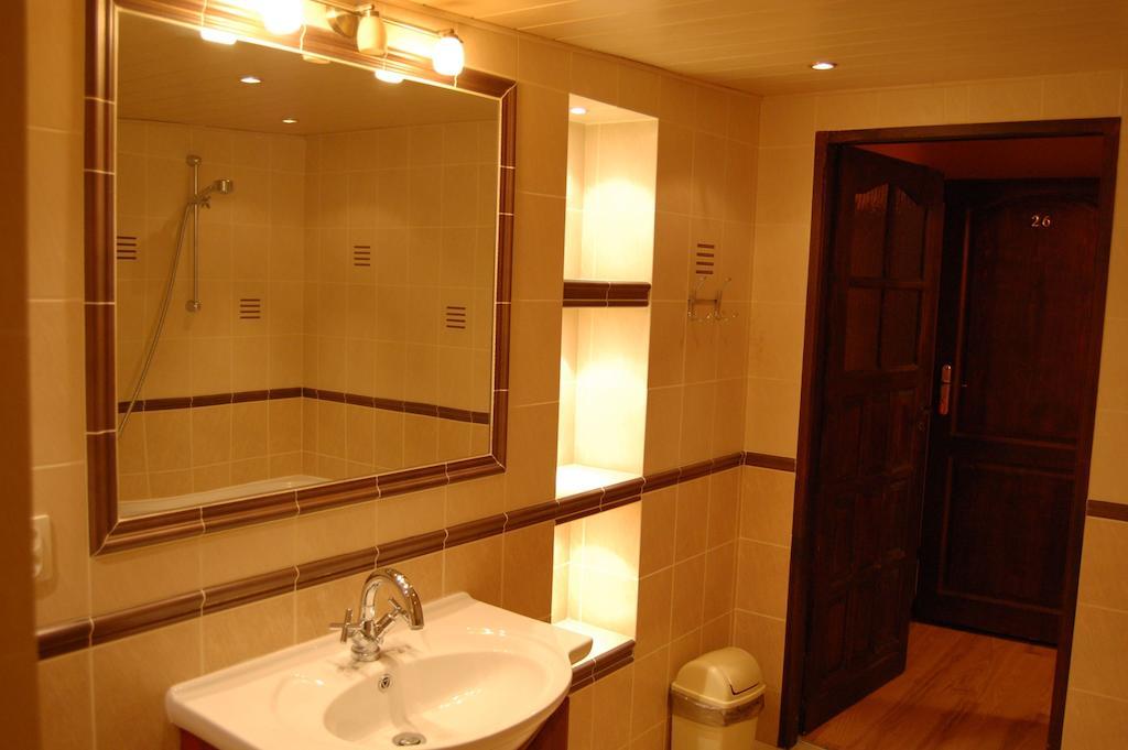 Galant Hotel Величка Екстер'єр фото